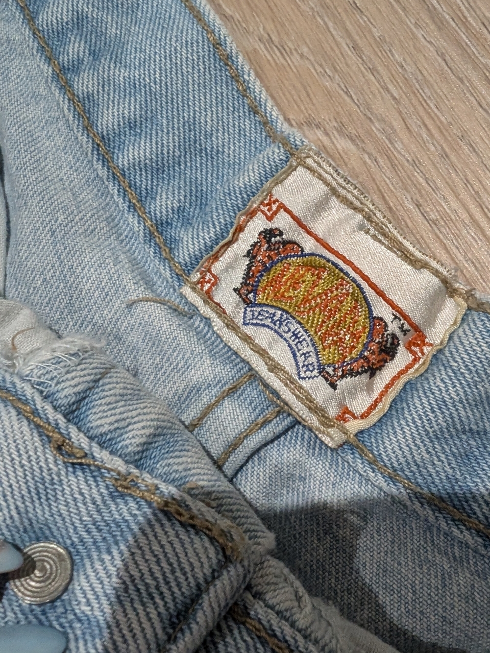 Vintage Nevada Jean Shorts Light Blue Embroidered Flowers Cottage Core 1990s - Picture 6 of 10